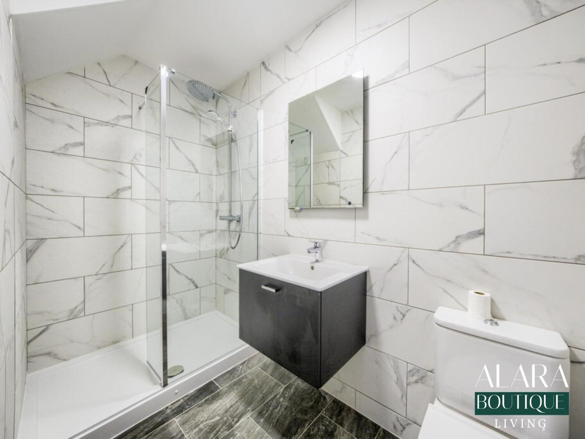 Luxury 3 Floor Townhouse Birmingham - Alara Boutique Living Apartment Exterior foto